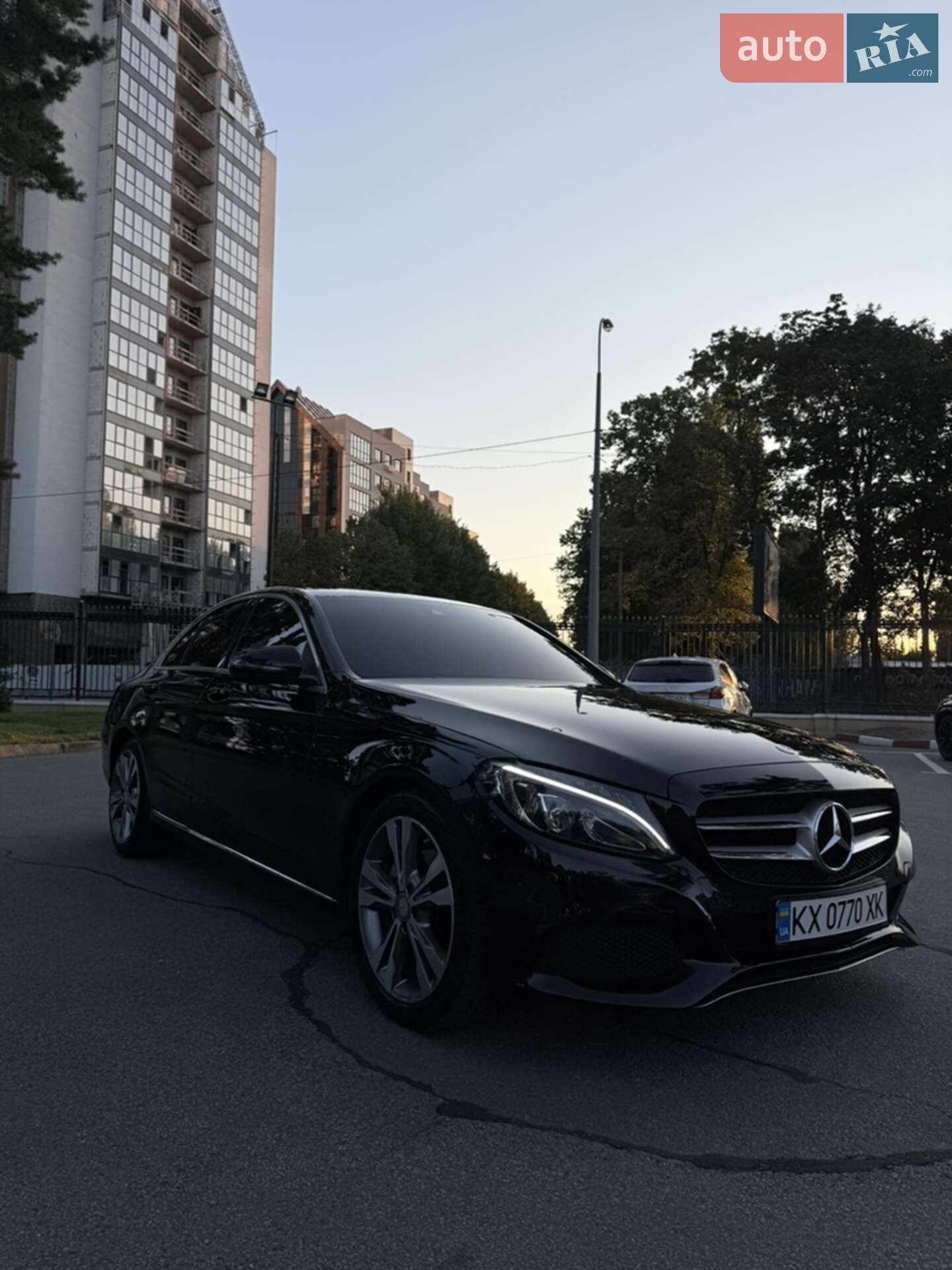 MERCEDES-BENZ C 200 2017