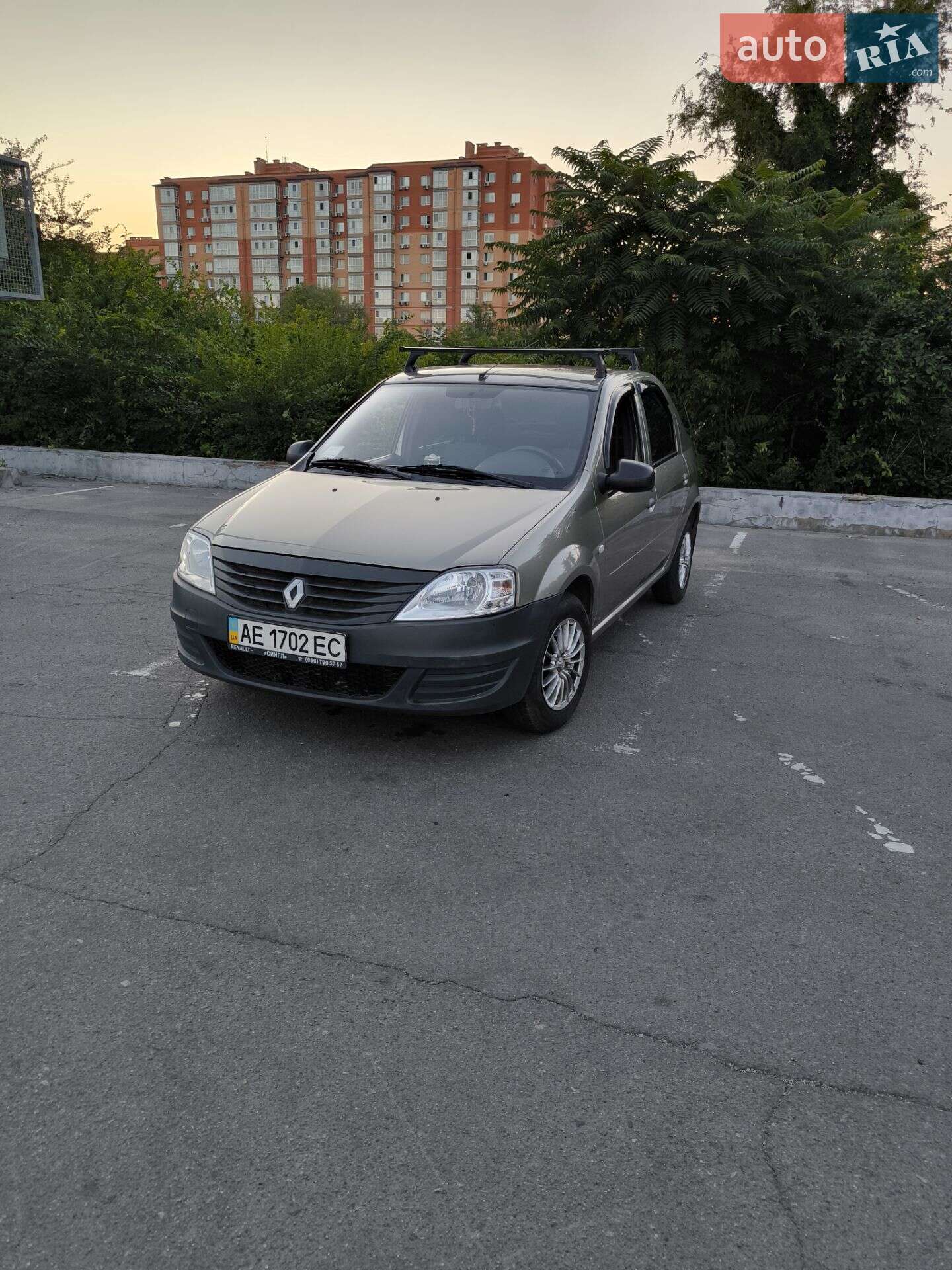RENAULT LOGAN 2009
