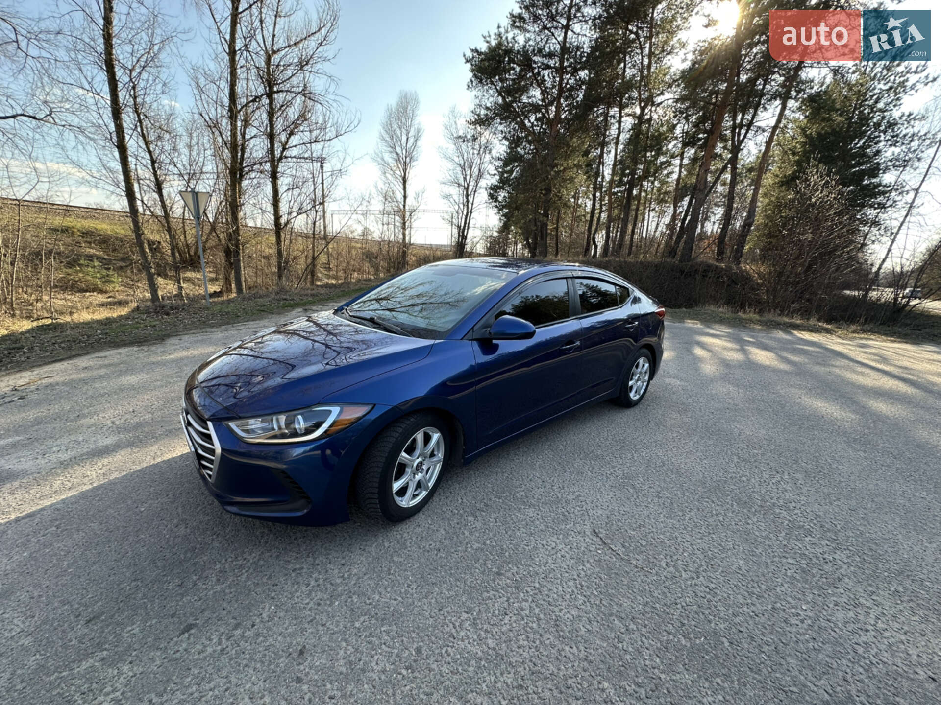 HYUNDAI ELANTRA 2016