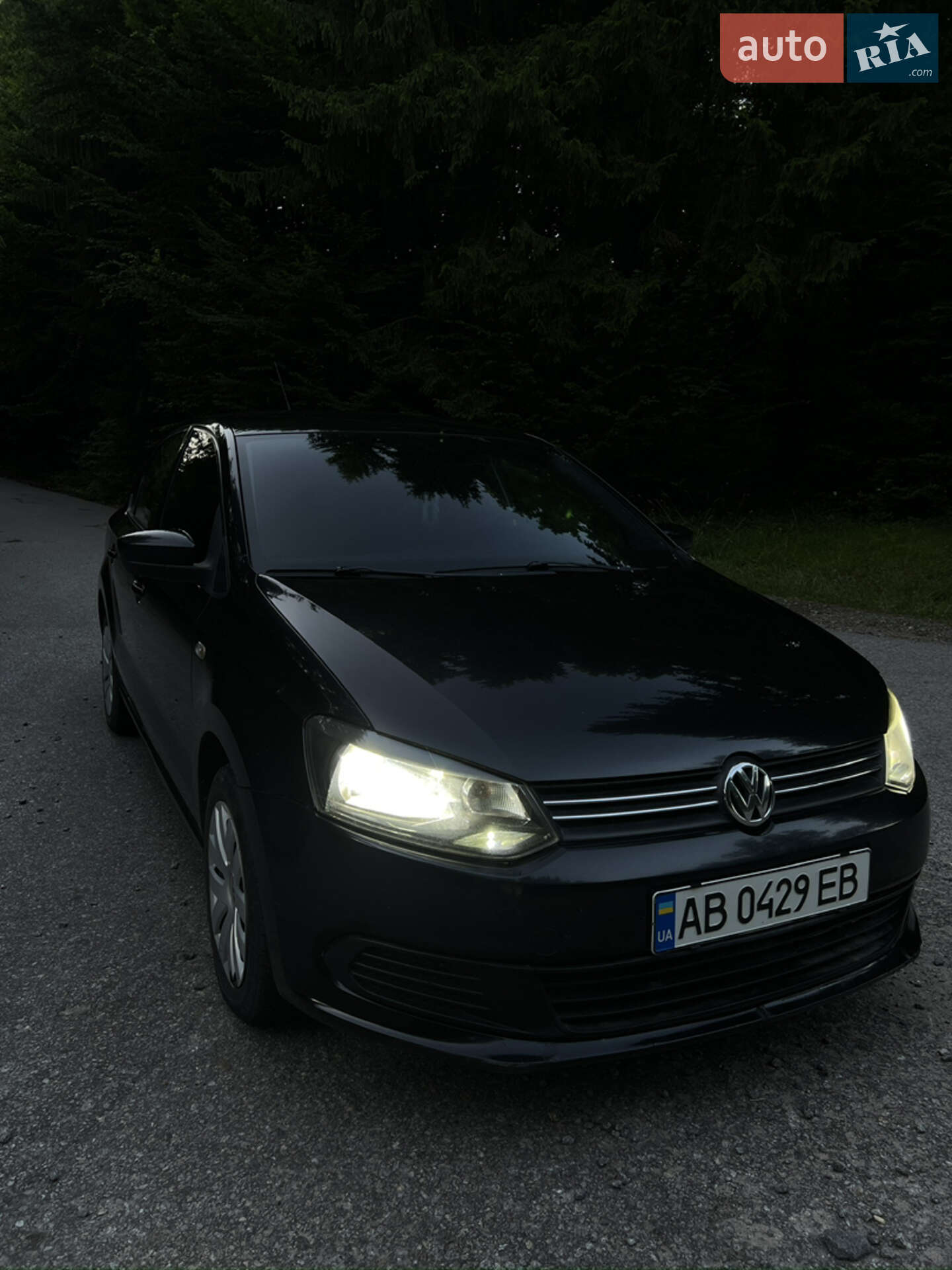 VOLKSWAGEN POLO 2011