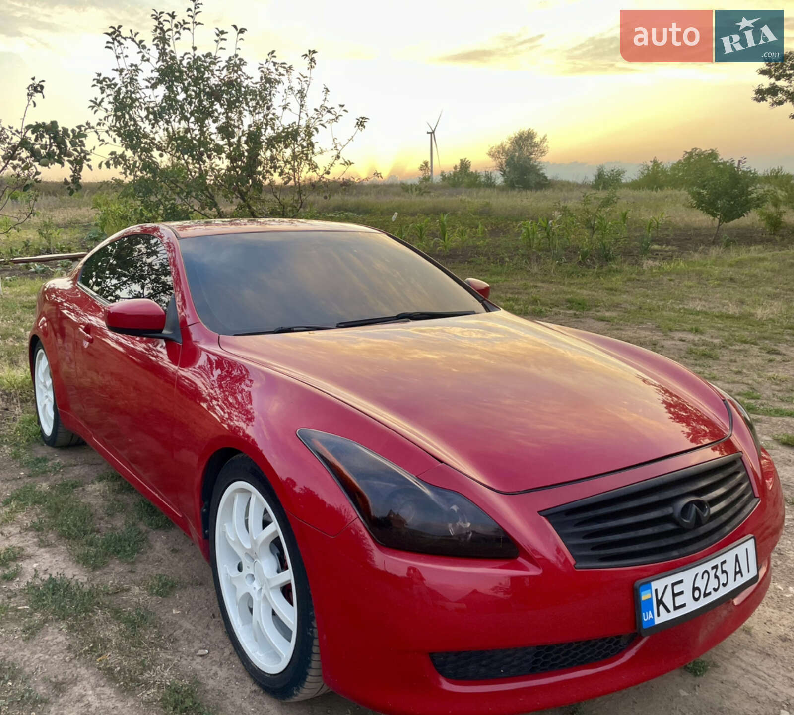INFINITI G37 2008