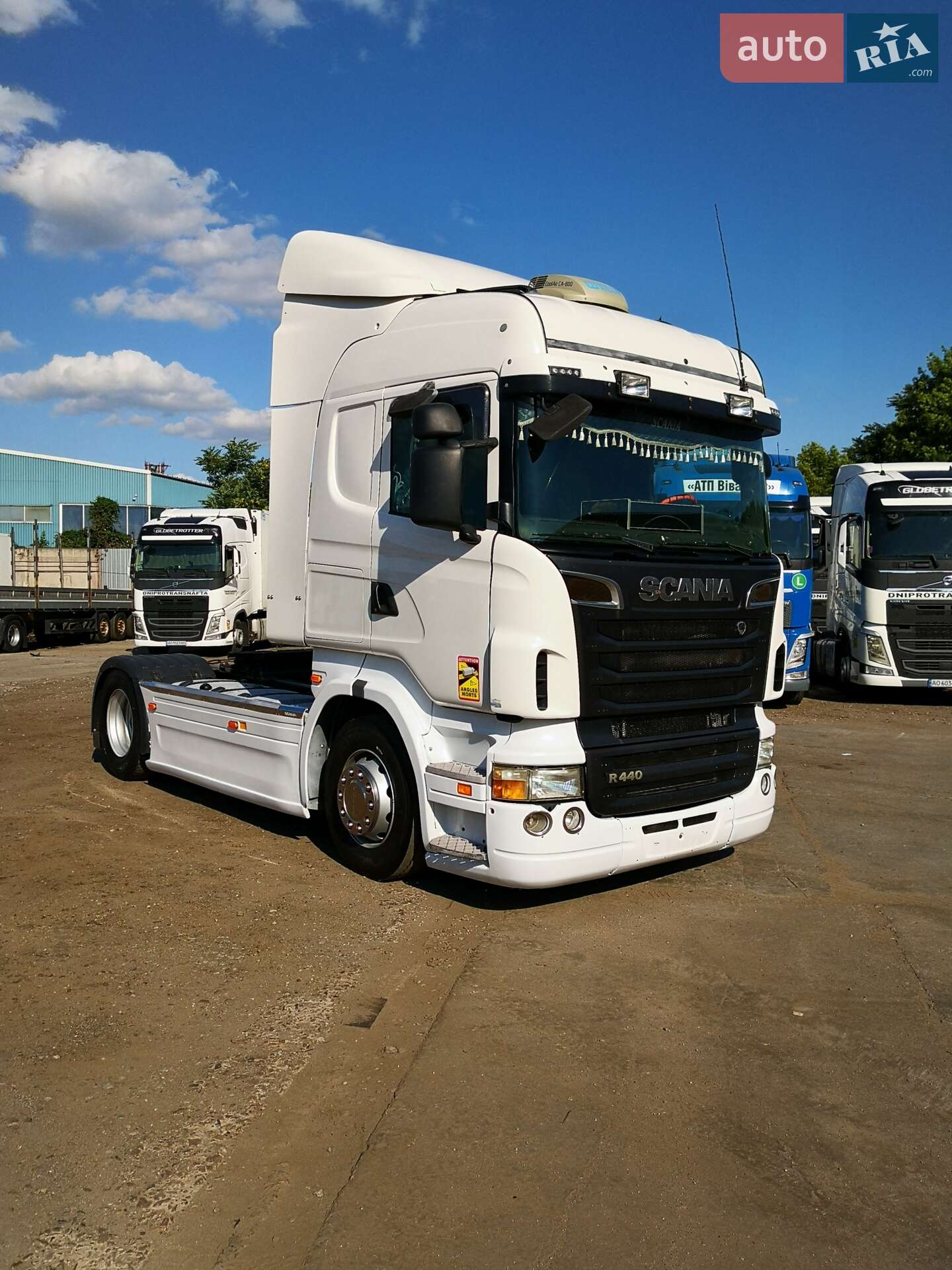 SCHMITZ R440 2009