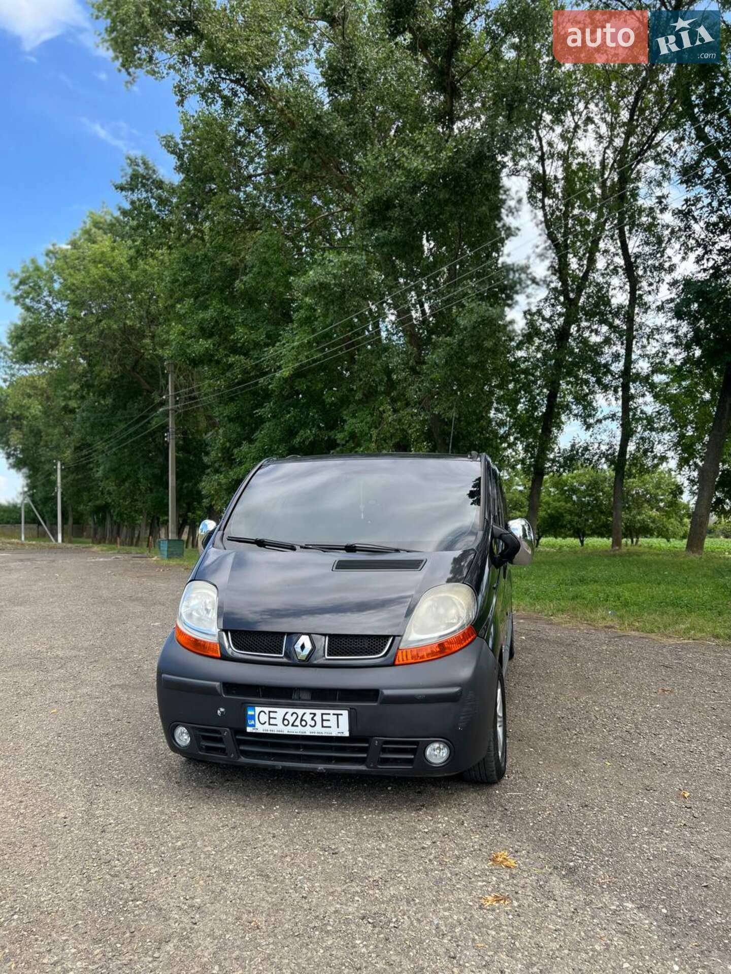 RENAULT TRAFIC 2005