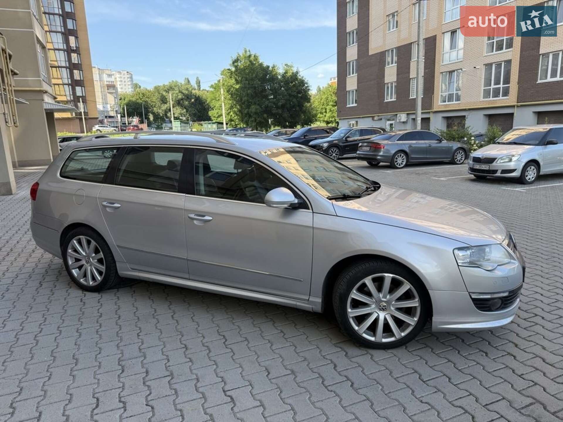 VOLKSWAGEN PASSAT 2010