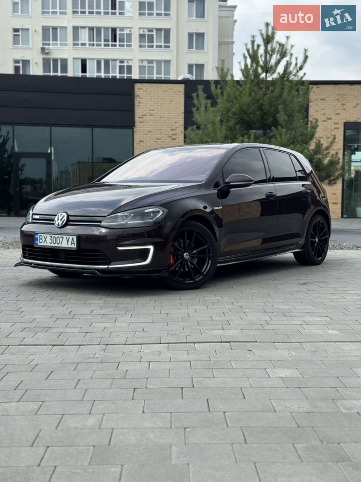 VOLKSWAGEN GOLF 2017