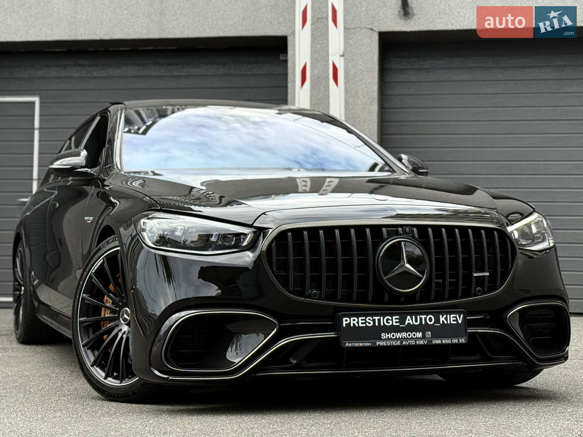 MERCEDES-BENZ AMG S 63 E PERFORMANCE 2023