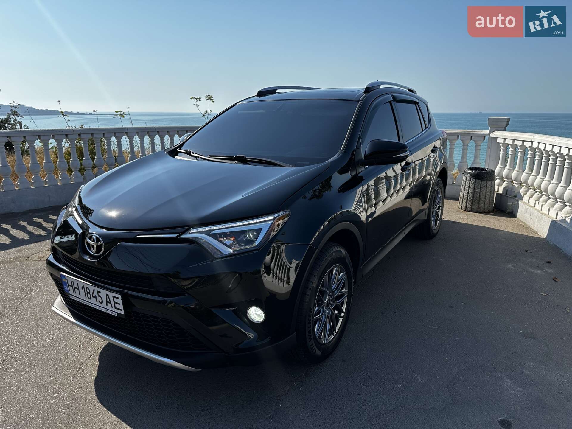 TOYOTA RAV4 2015