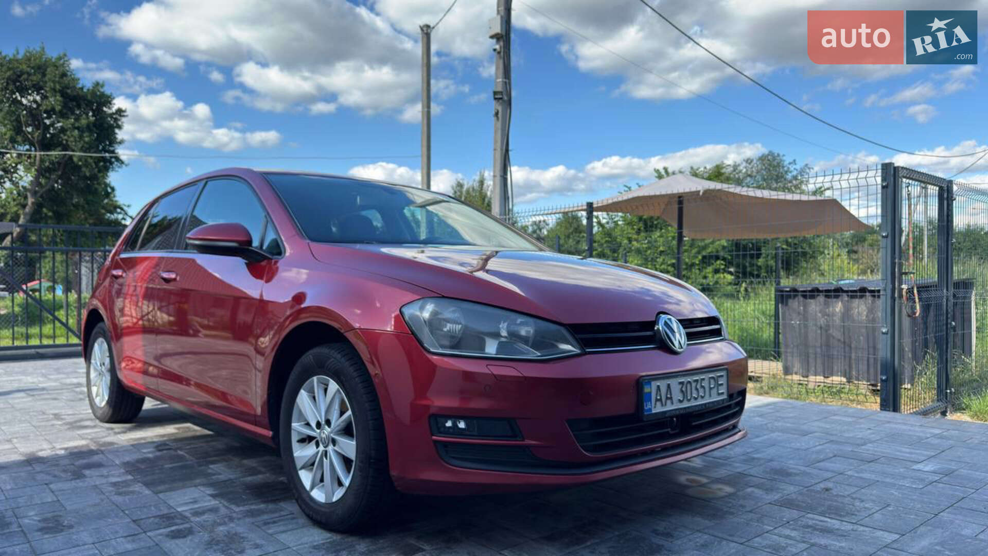 VOLKSWAGEN GOLF 2012