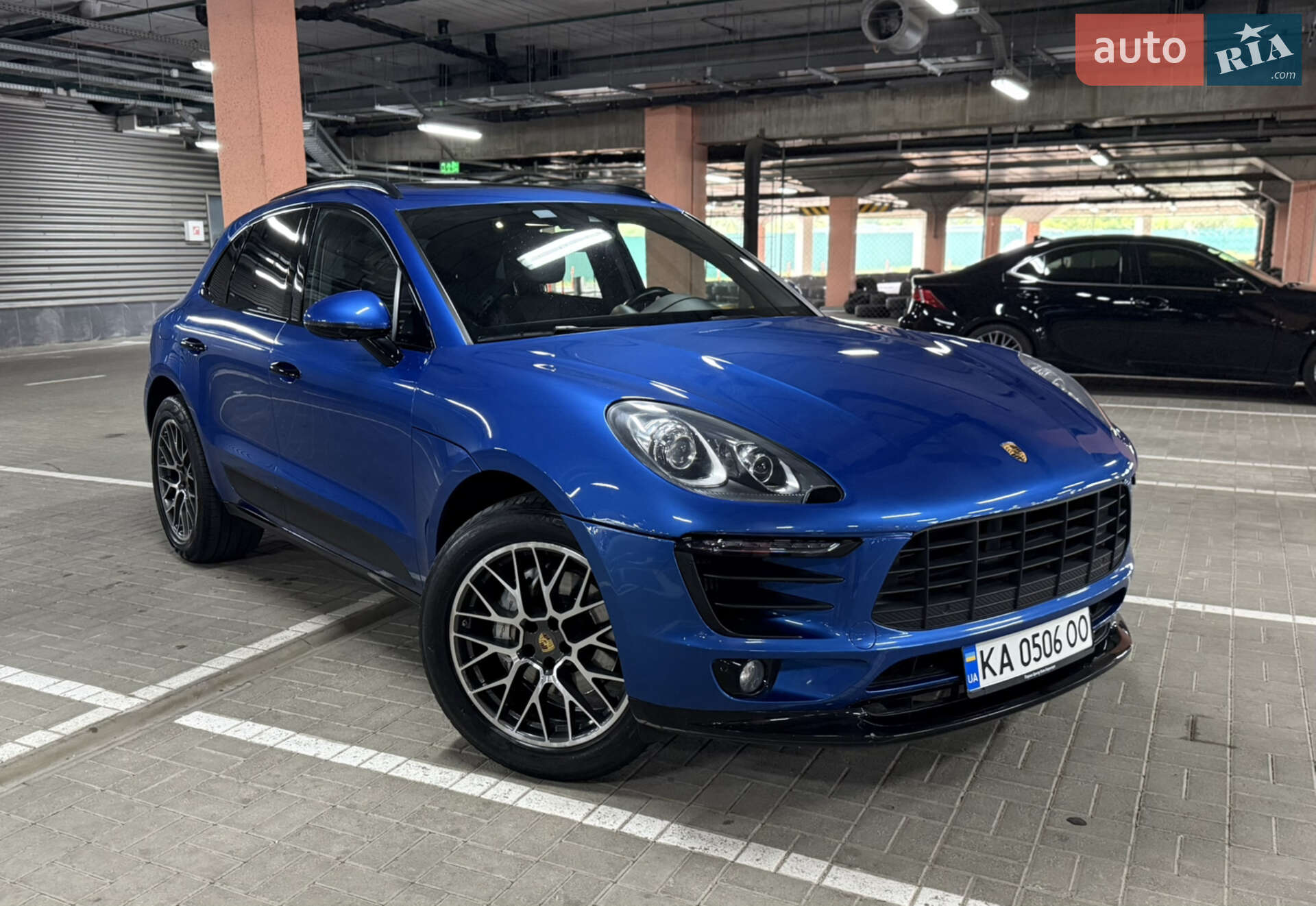 PORSCHE MACAN S