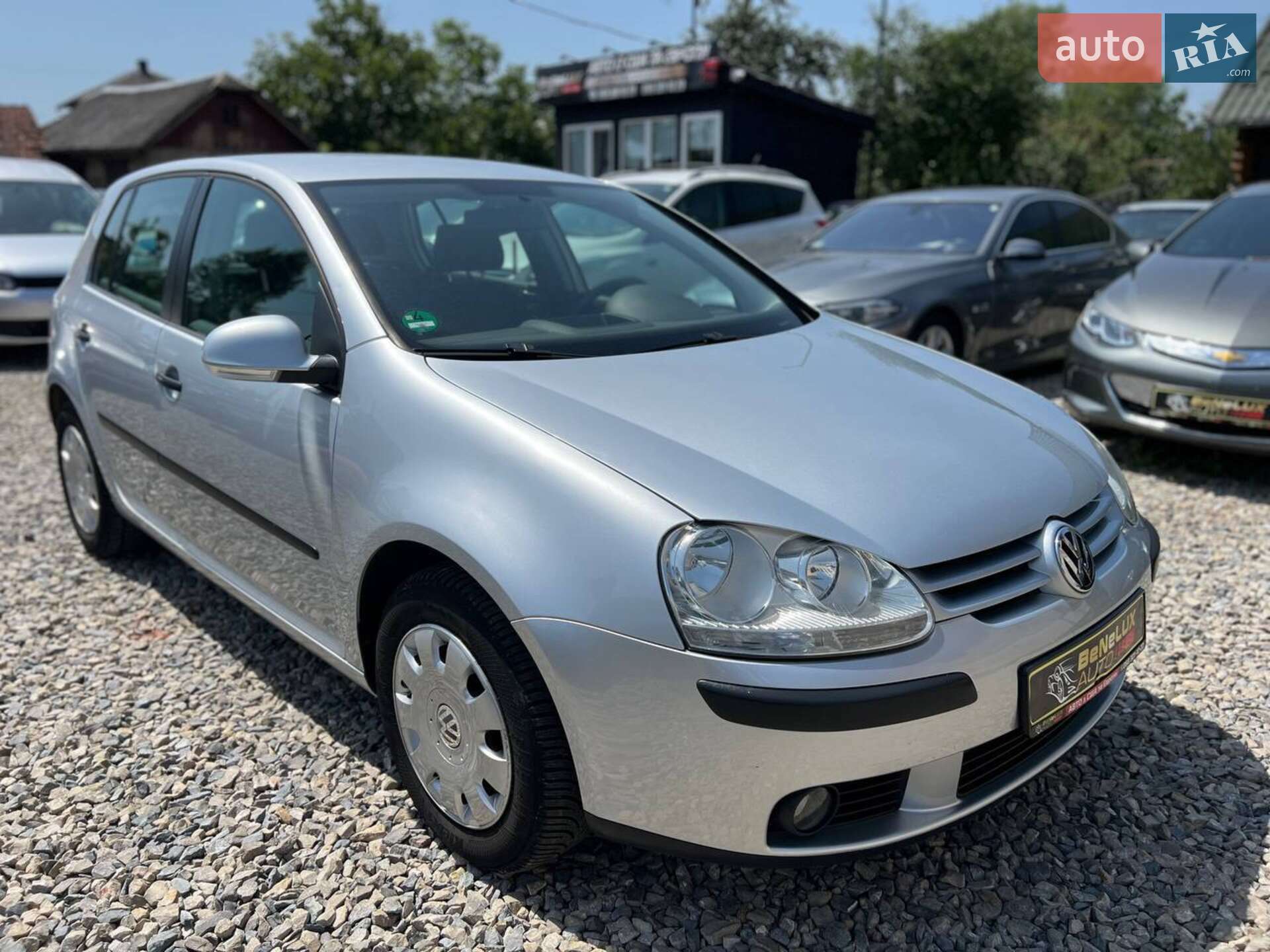 VOLKSWAGEN GOLF 2005