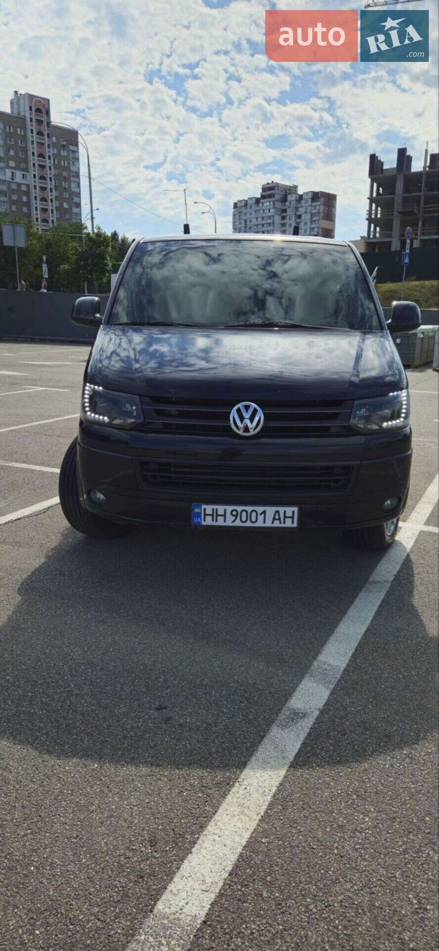 VOLKSWAGEN MULTIVAN 2013