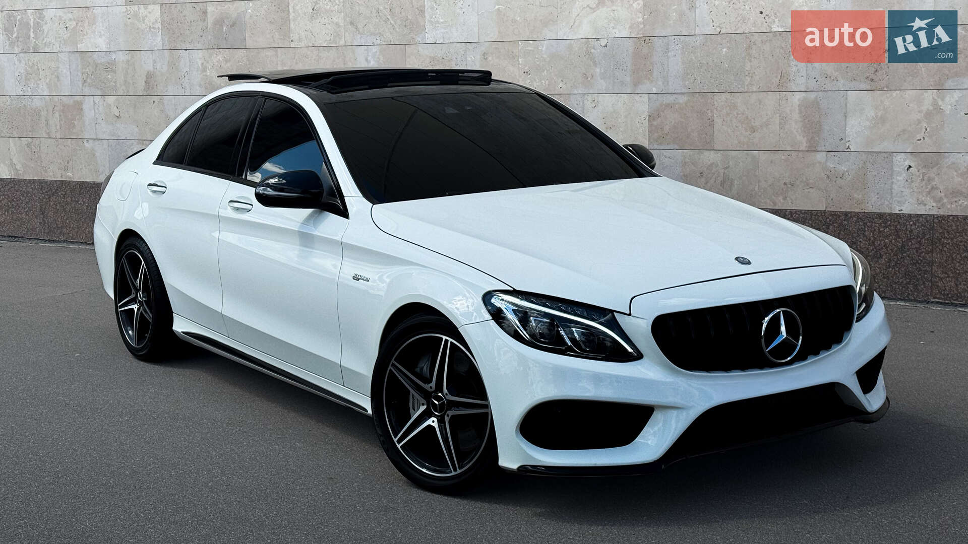 MERCEDES-BENZ C43 2016