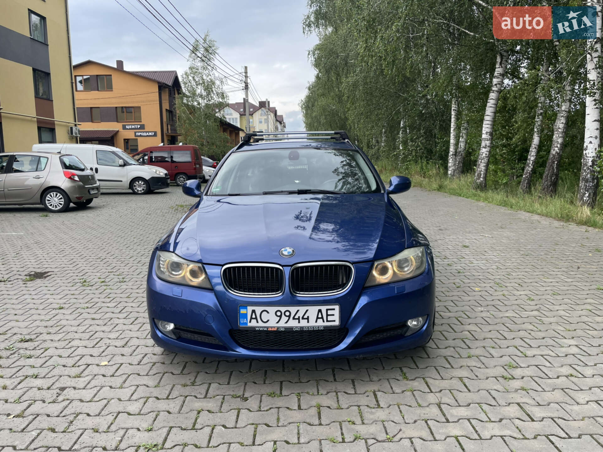 BMW 318D 2011
