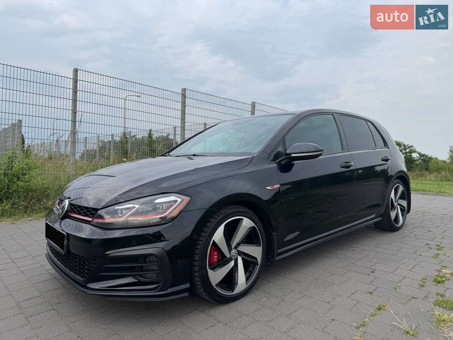 VOLKSWAGEN GOLF GTI 2018