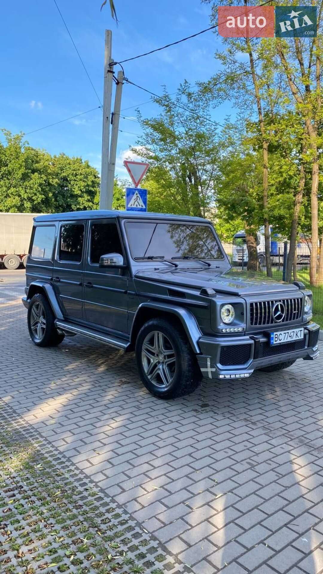 MERCEDES-BENZ G 500