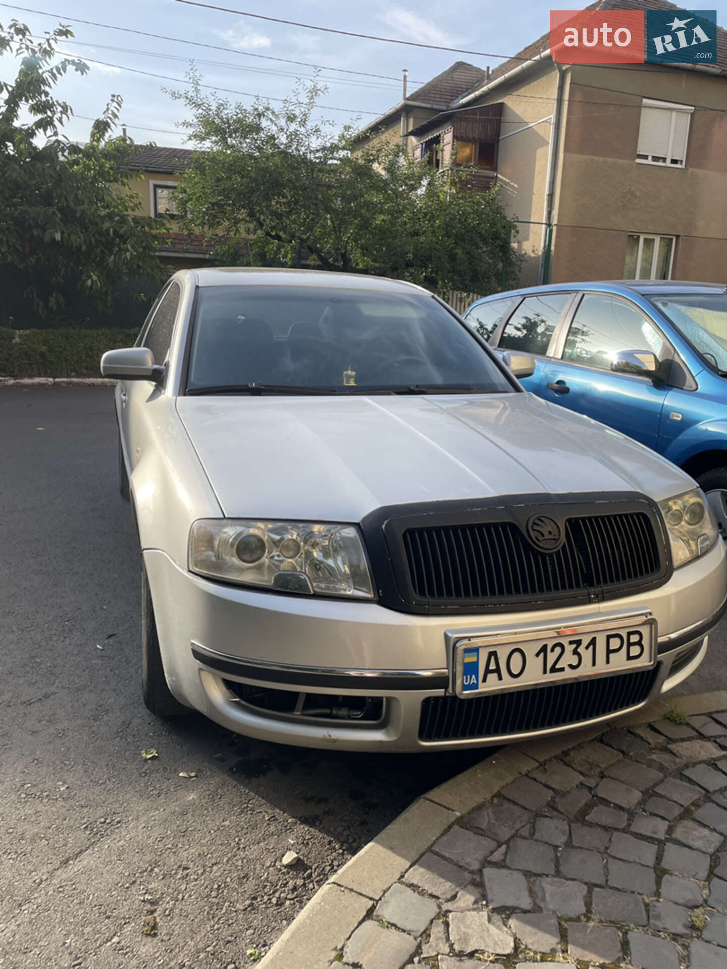 SKODA SUPERB 2002