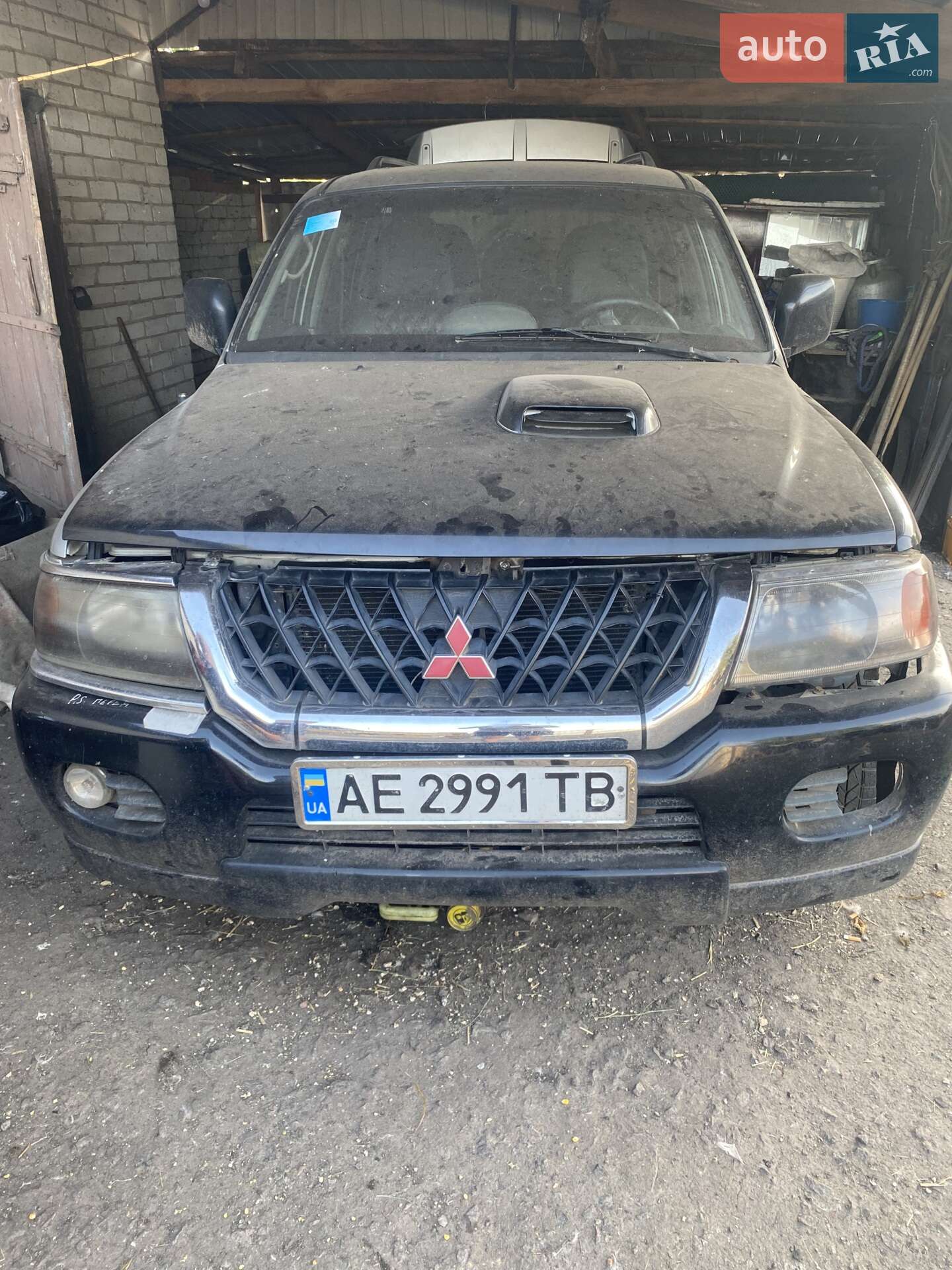 MITSUBISHI PAJERO 2000