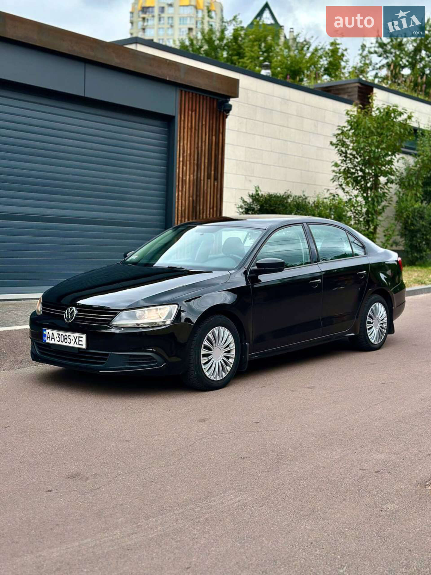 VOLKSWAGEN JETTA 2011