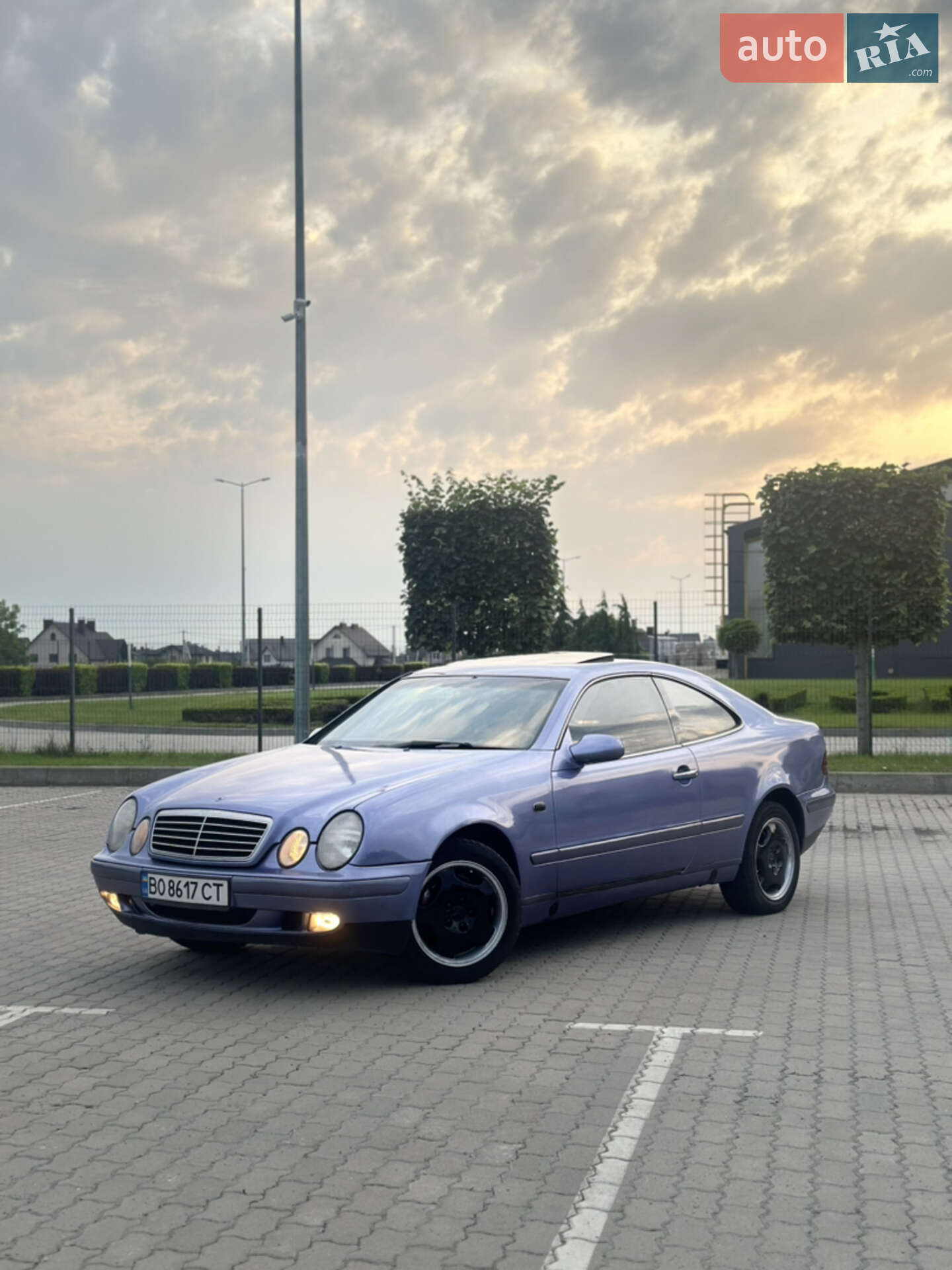 MERCEDES-BENZ CLK 200 1999