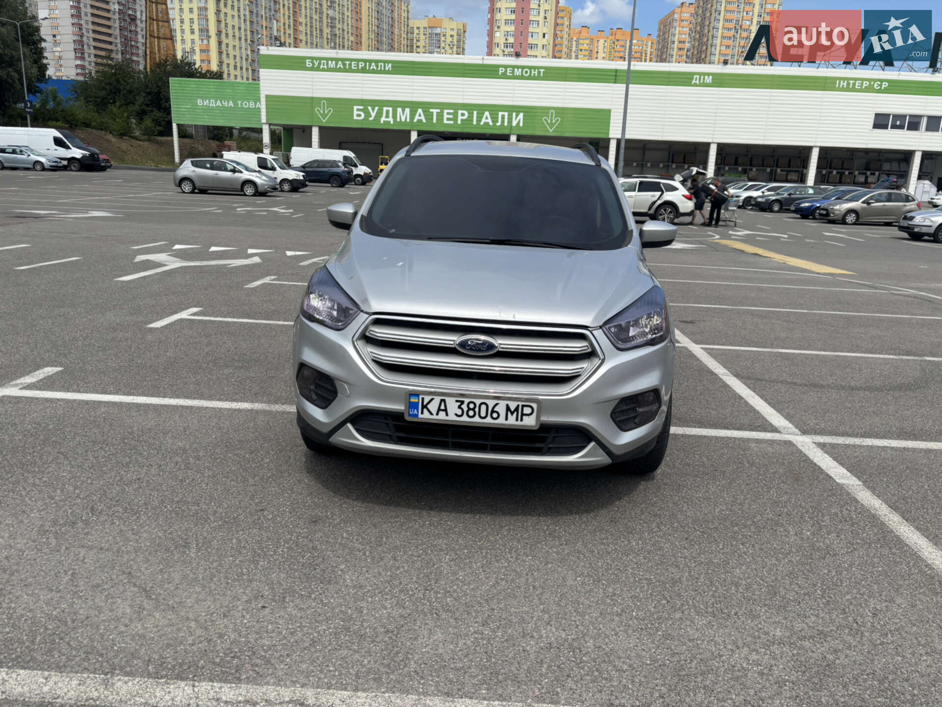 Головне фото звіту автомобіля FORD ESCAPE 2018