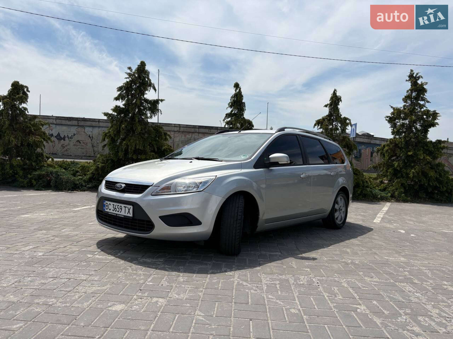 Головне фото звіту автомобіля FORD FOCUS 2009