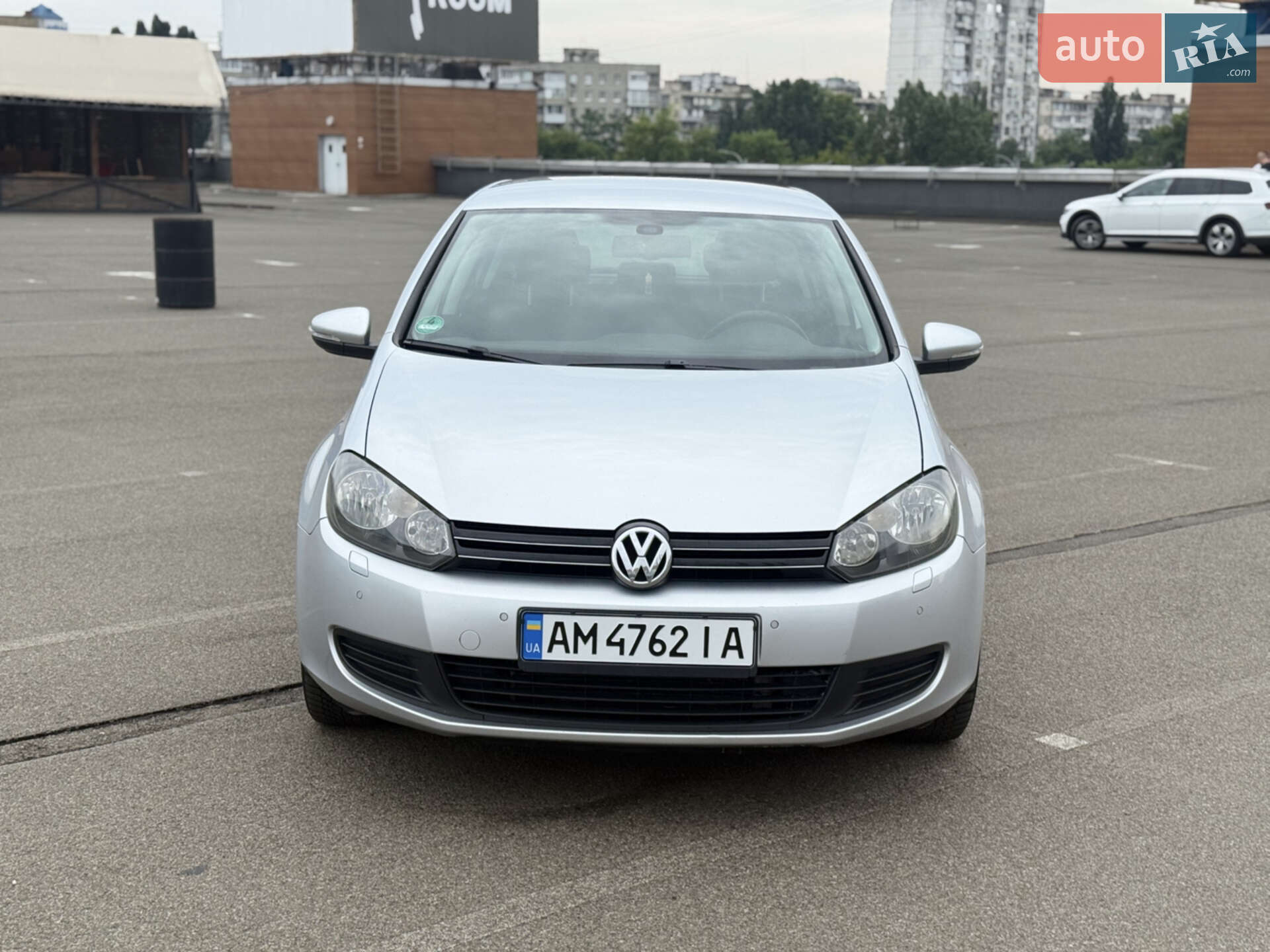 VOLKSWAGEN GOLF 2010