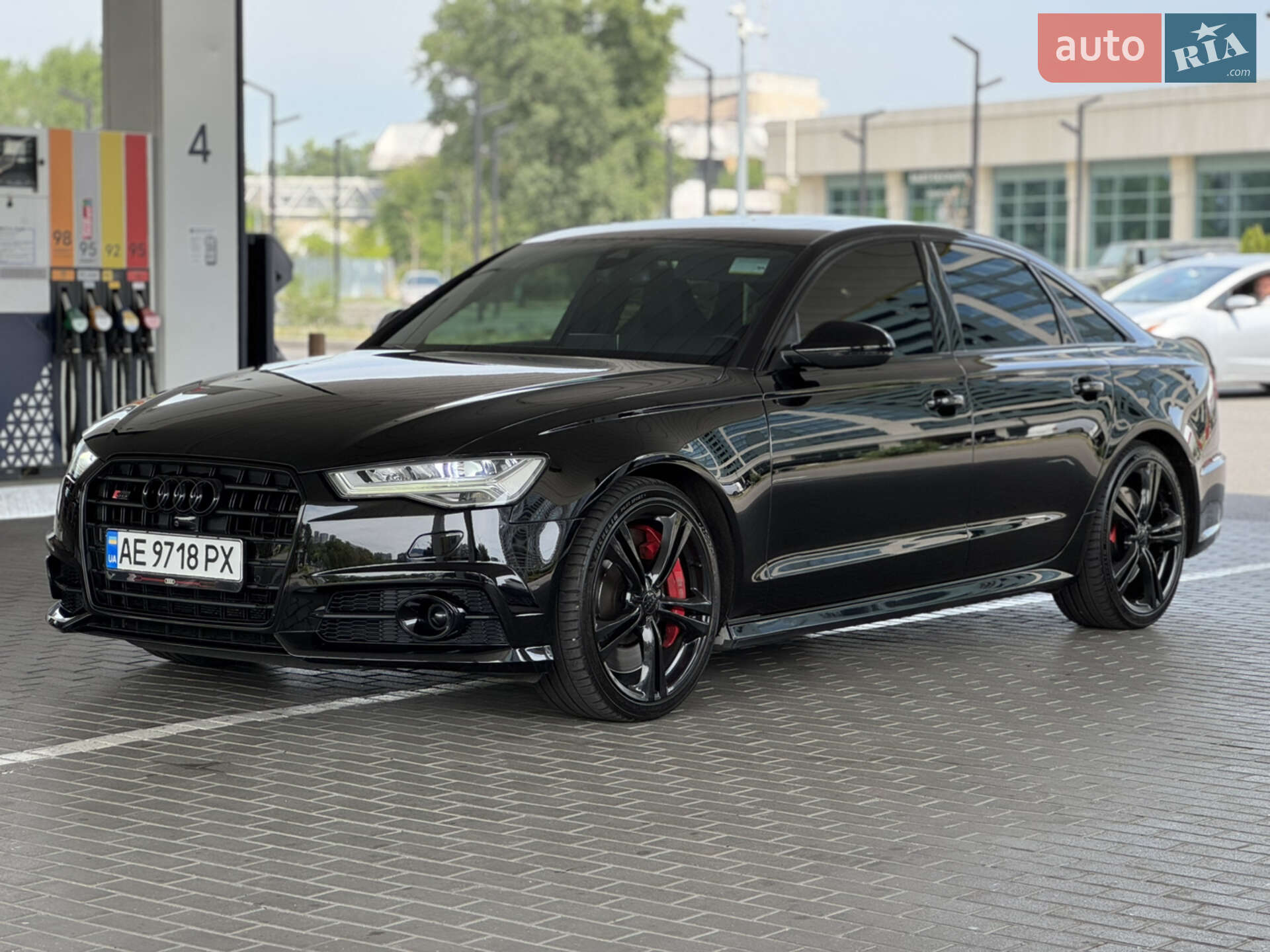 AUDI S6 2017