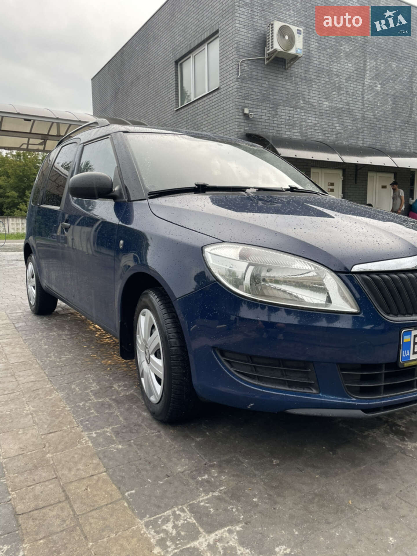 Головне фото звіту автомобіля SKODA ROOMSTER 2013