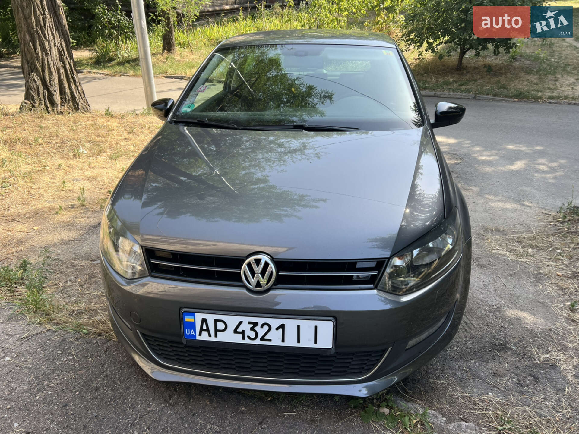 VOLKSWAGEN POLO 2012