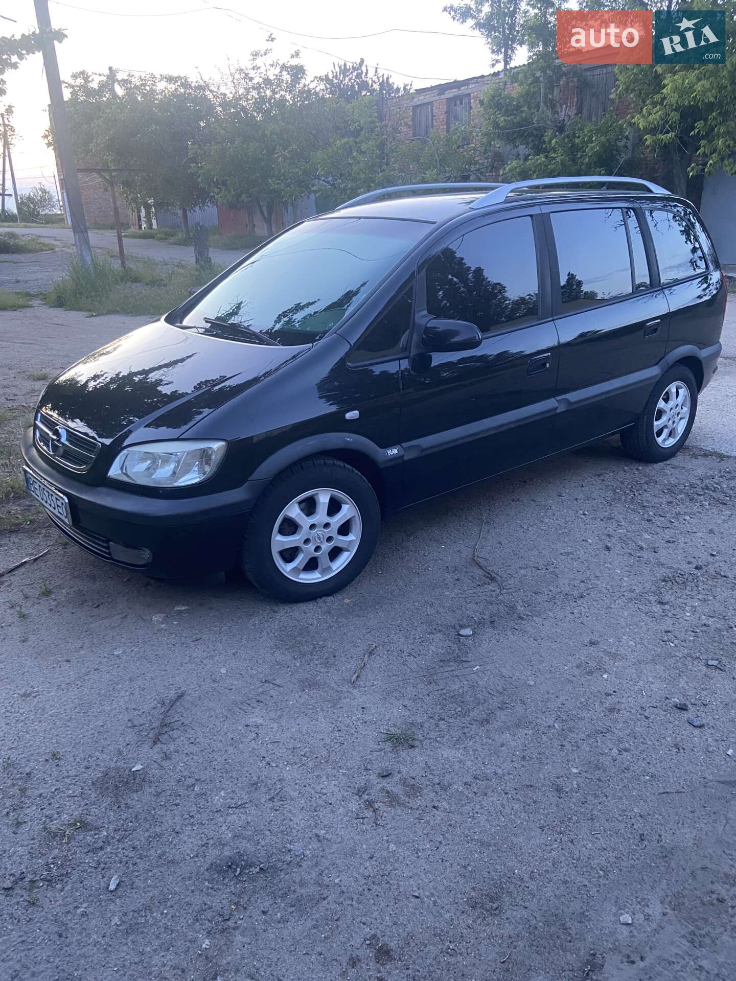 OPEL ZAFIRA 2005