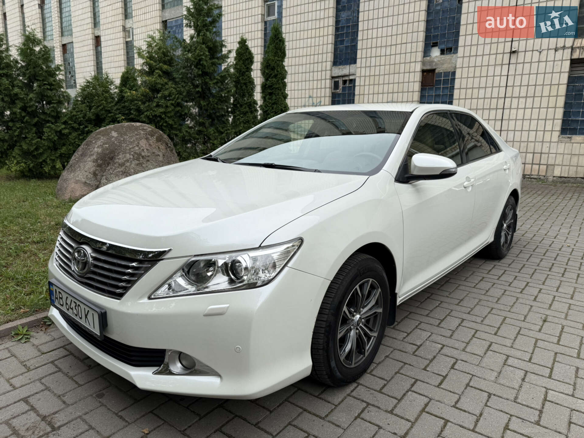 TOYOTA CAMRY 2012