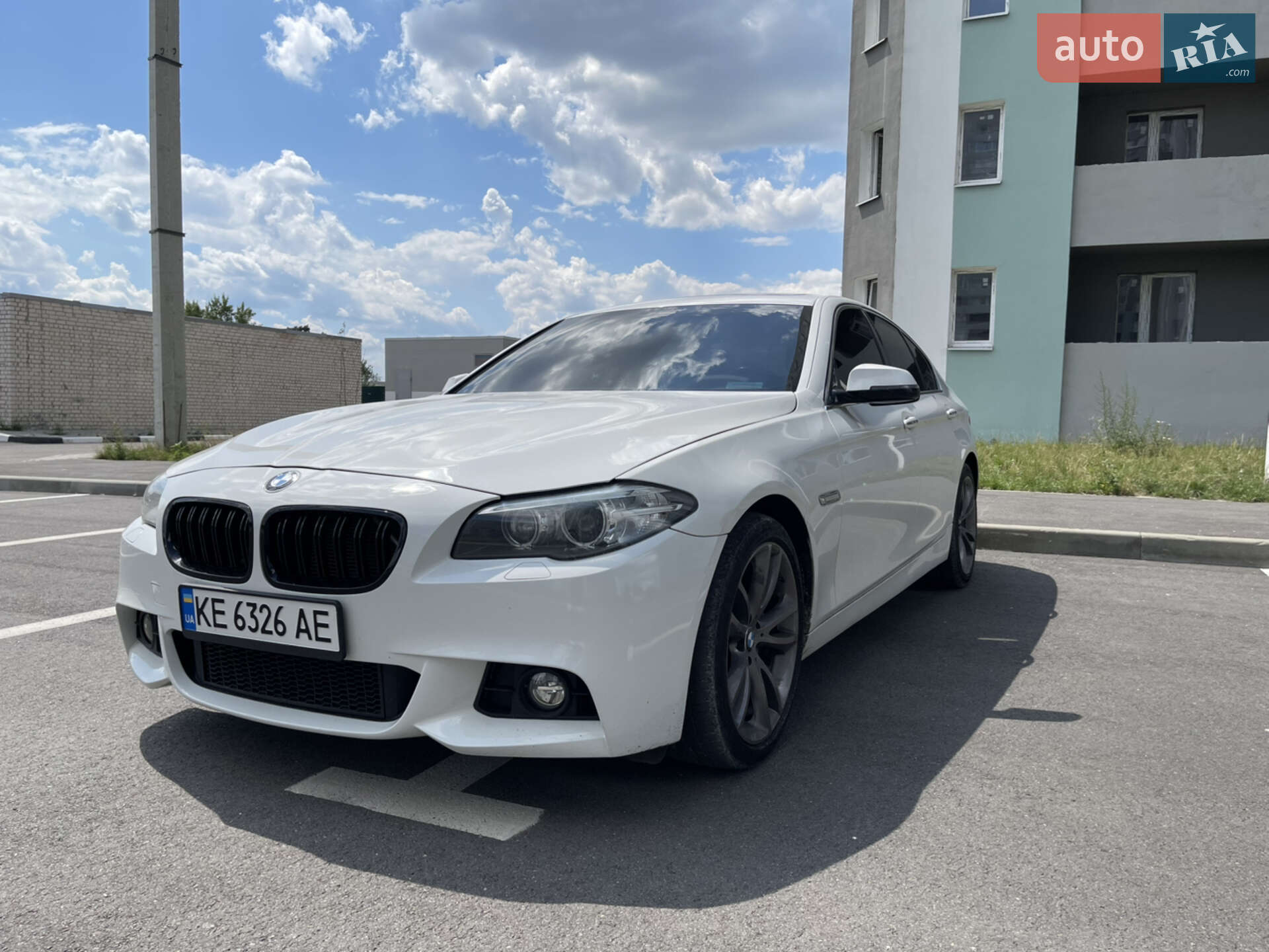 BMW 535XI 2015
