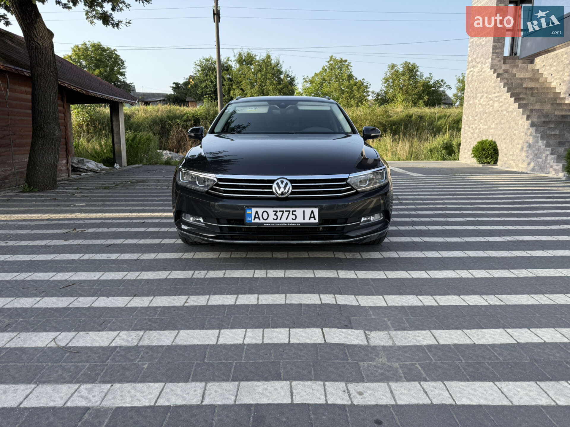 VOLKSWAGEN PASSAT 2017