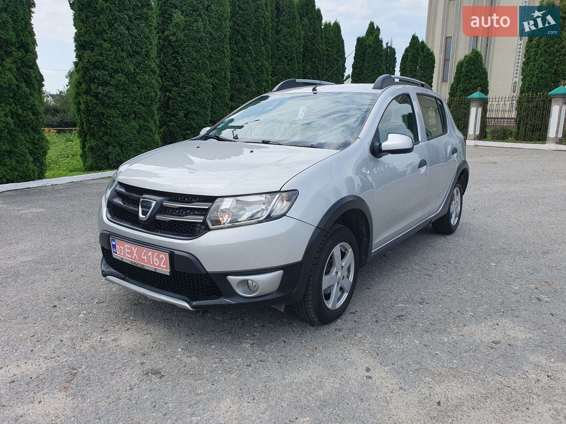DACIA SANDERO 2015