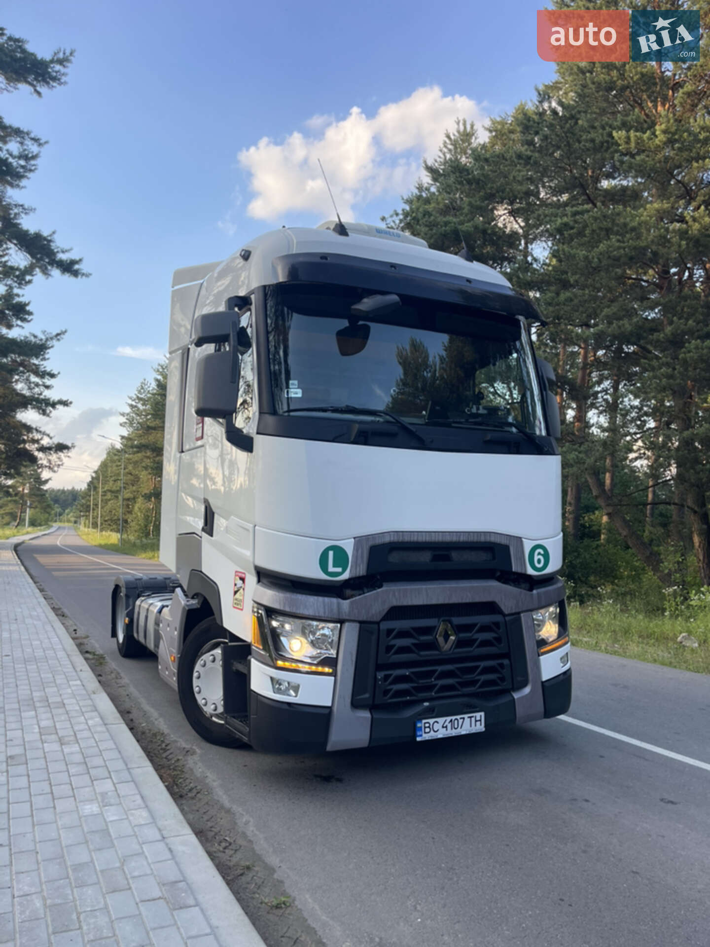 RENAULT T 480 2015