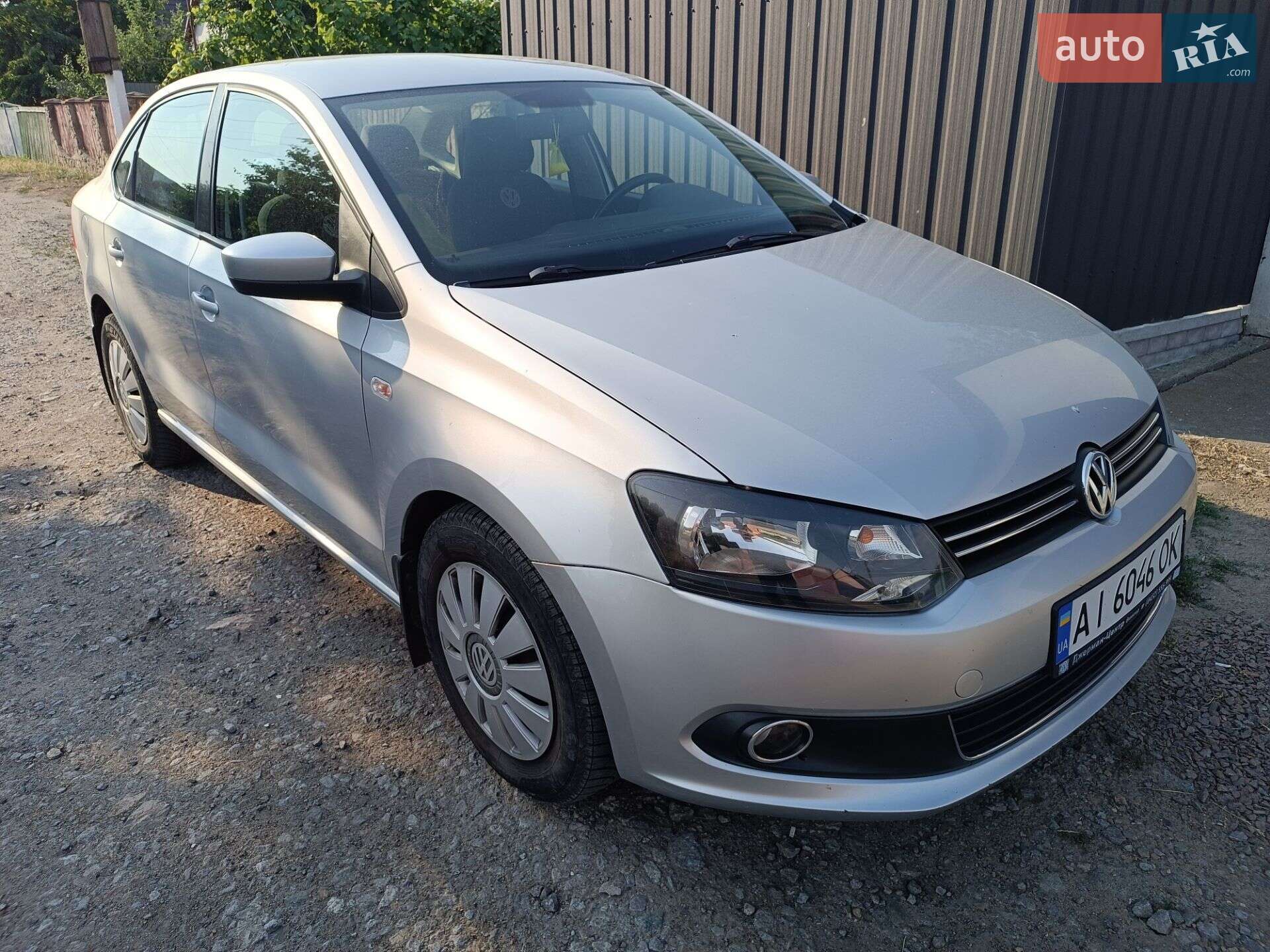 VOLKSWAGEN POLO 2011