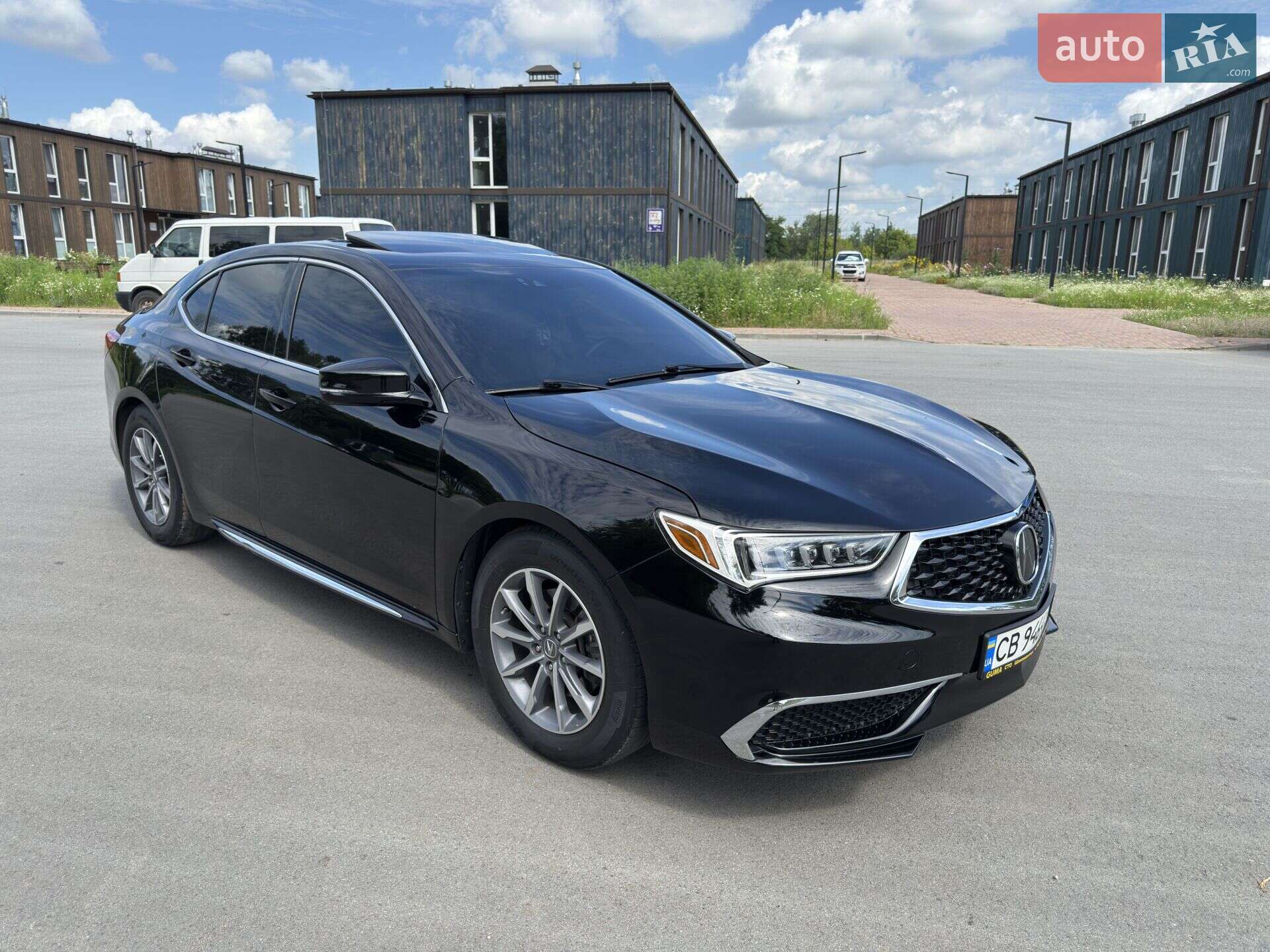 Головне фото звіту автомобіля ACURA TLX 2017