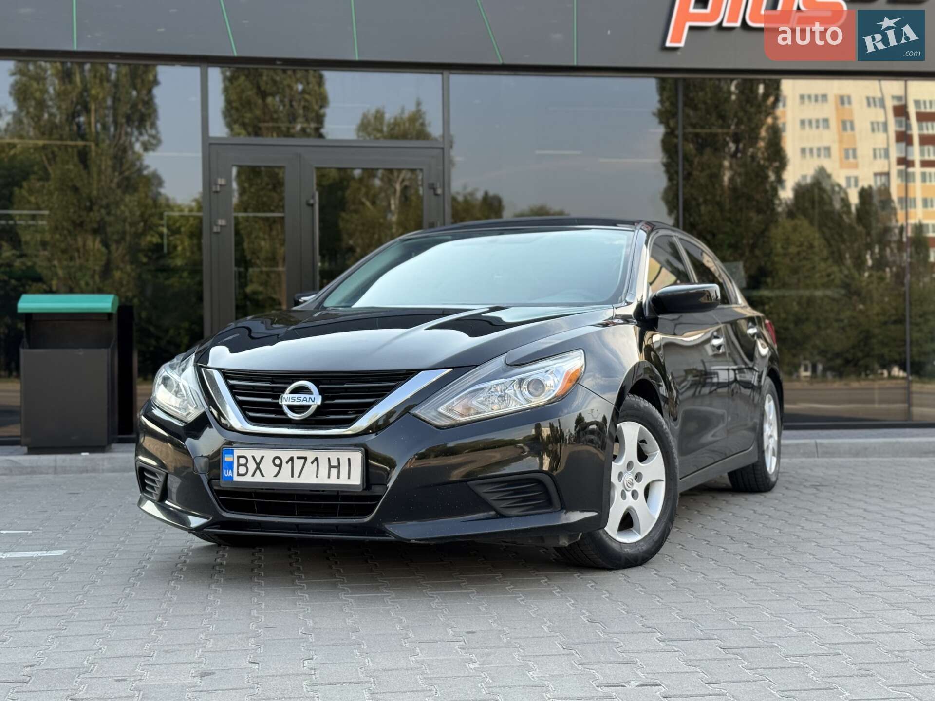 NISSAN ALTIMA 2017