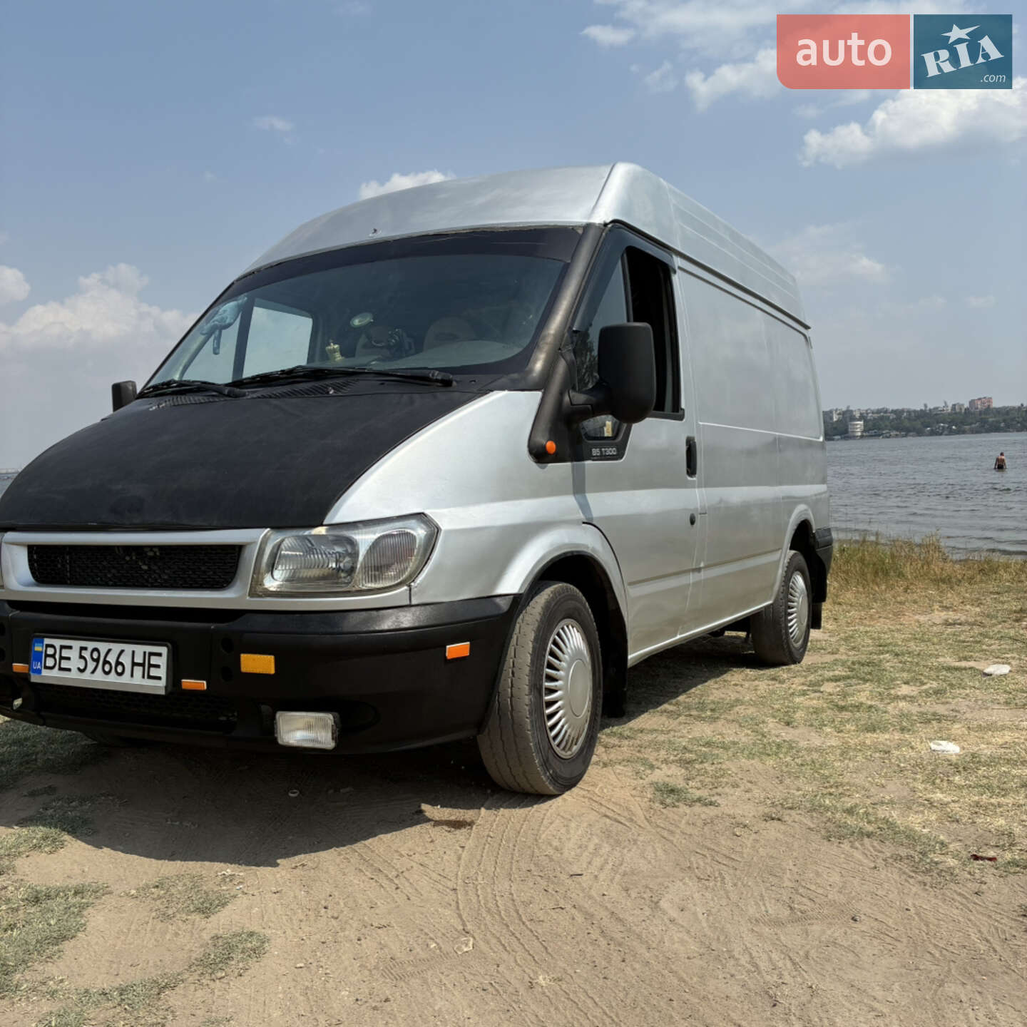 FORD TRANSIT 2005