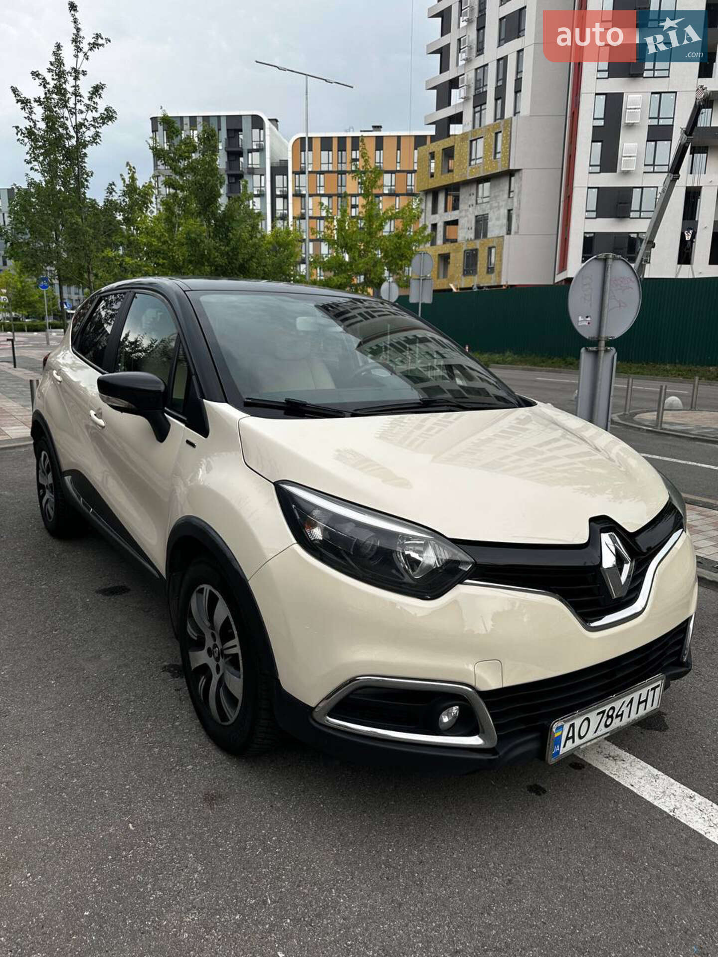 RENAULT CAPTUR 2015