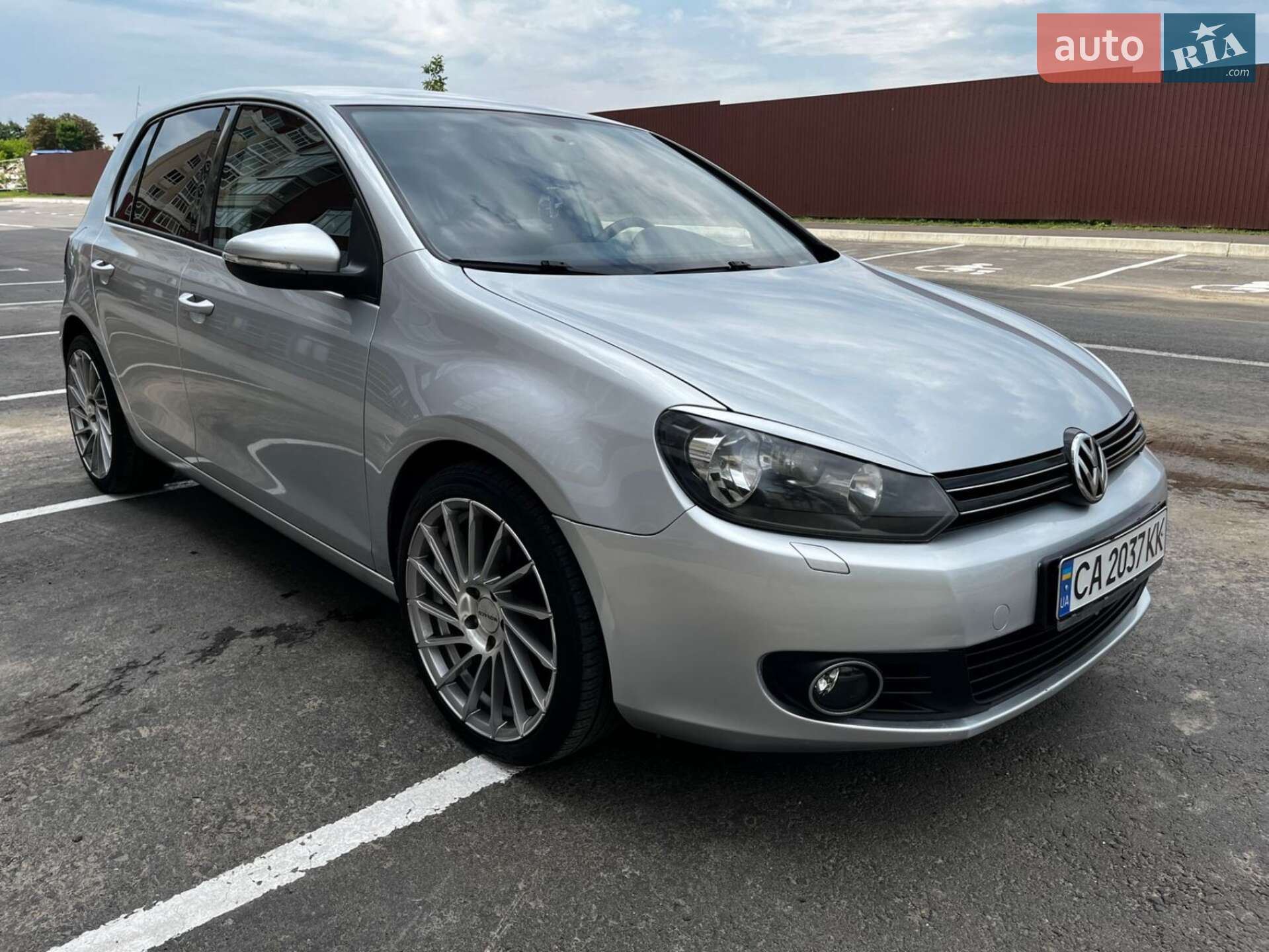 VOLKSWAGEN GOLF 2009