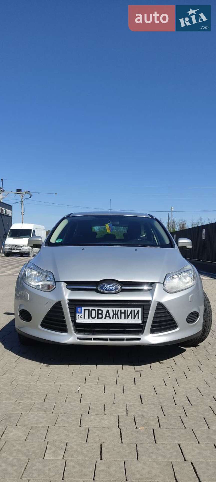 Головне фото звіту автомобіля FORD FOCUS 2012