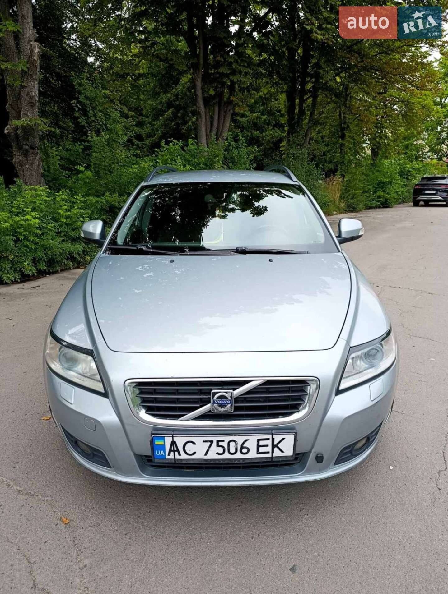 Головне фото звіту автомобіля VOLVO V50 2009