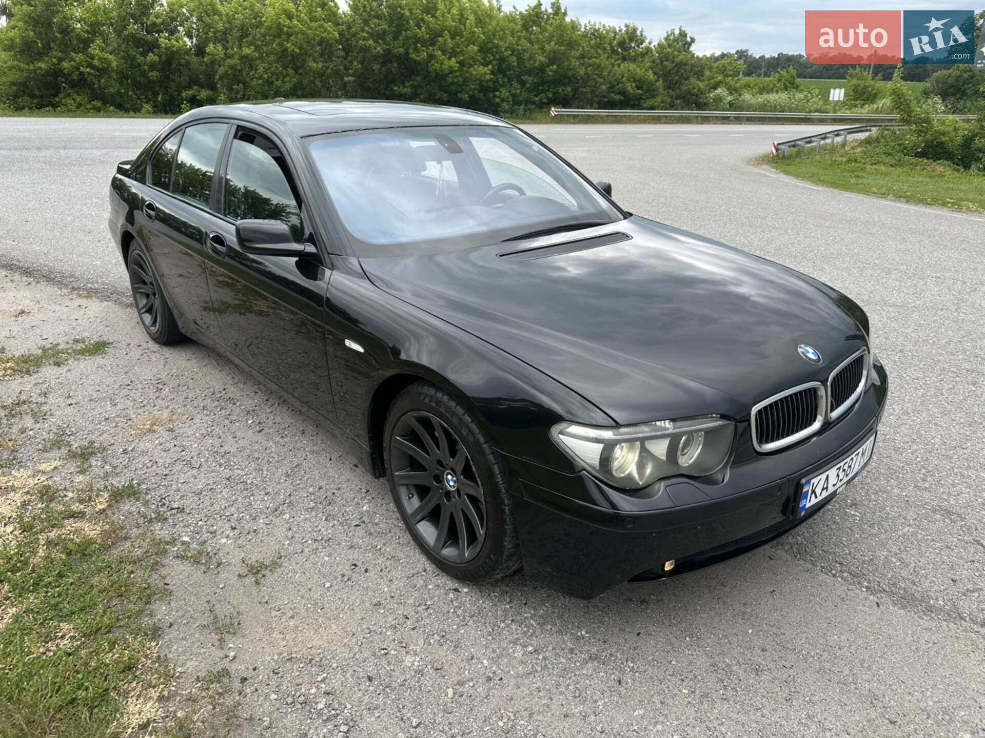 BMW 745I 2004