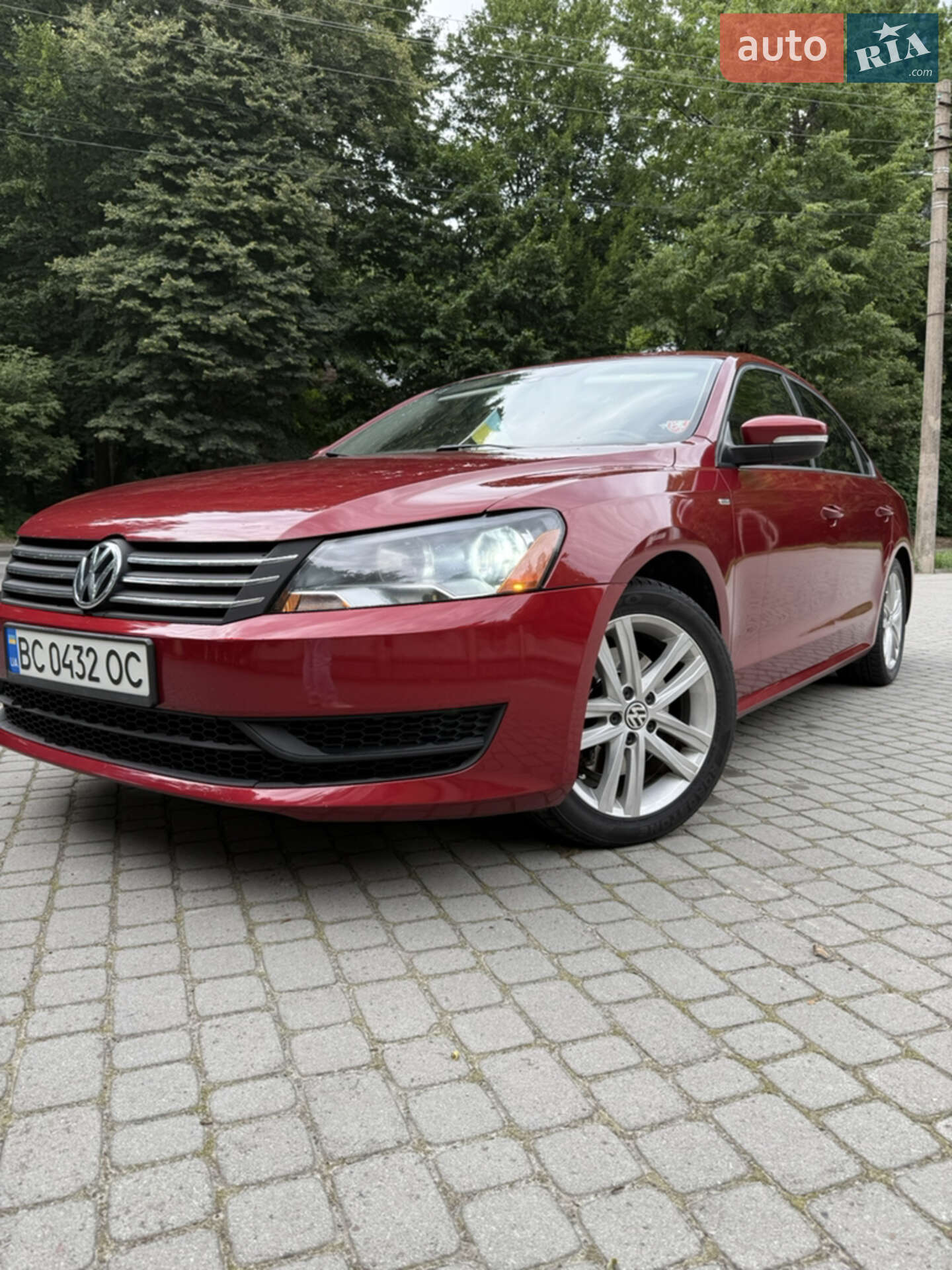 VOLKSWAGEN PASSAT 2014