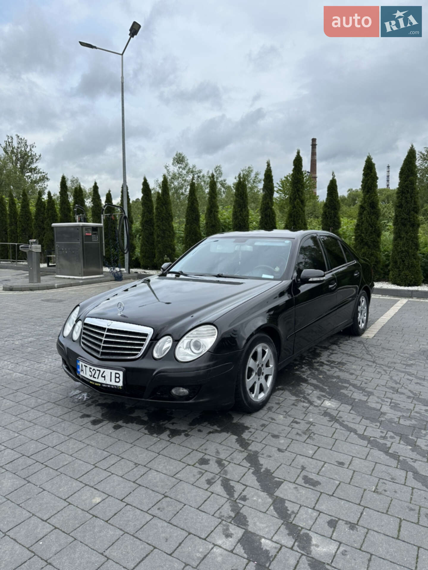 Головне фото звіту автомобіля MERCEDES-BENZ E 200 2006