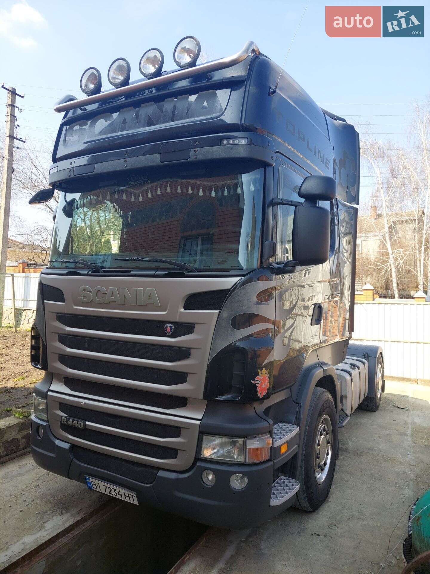 Головне фото звіту автомобіля SCHMITZ R440 2011