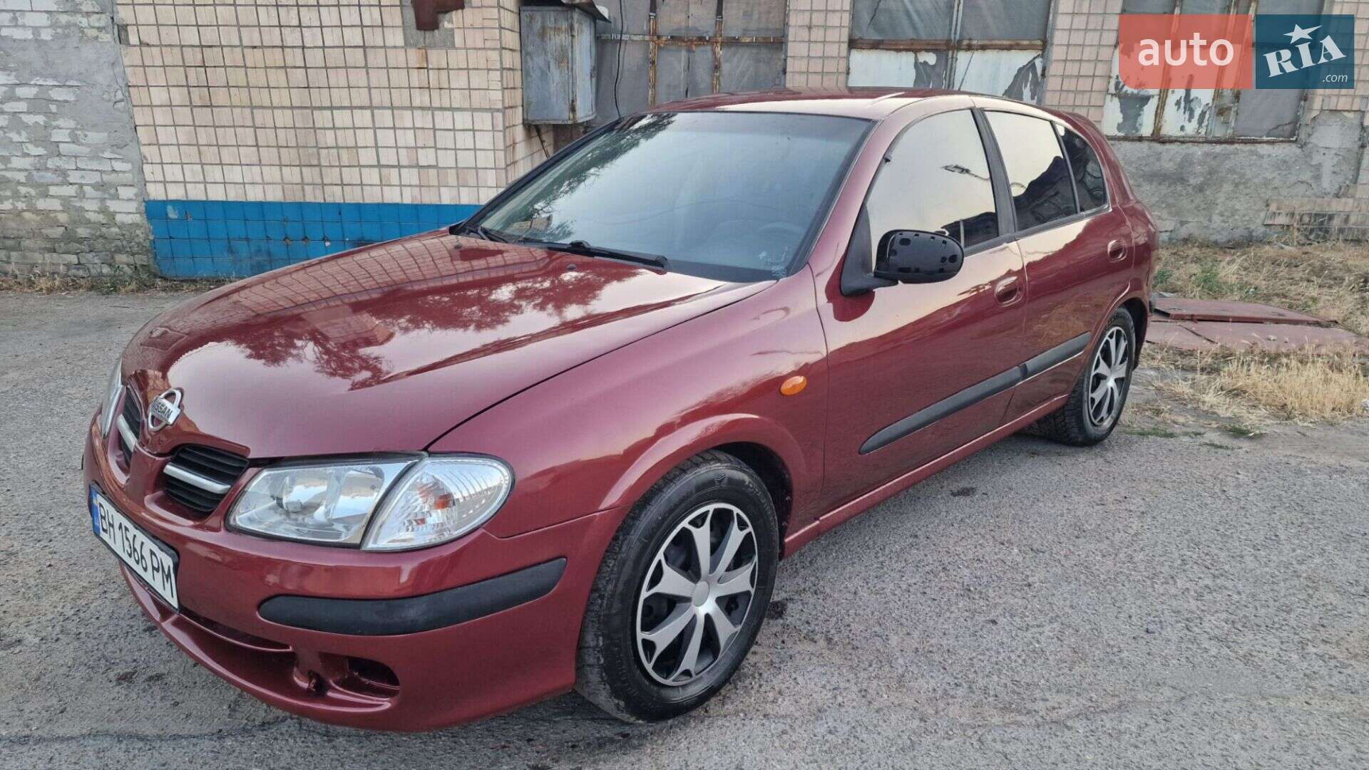 NISSAN ALMERA 2001