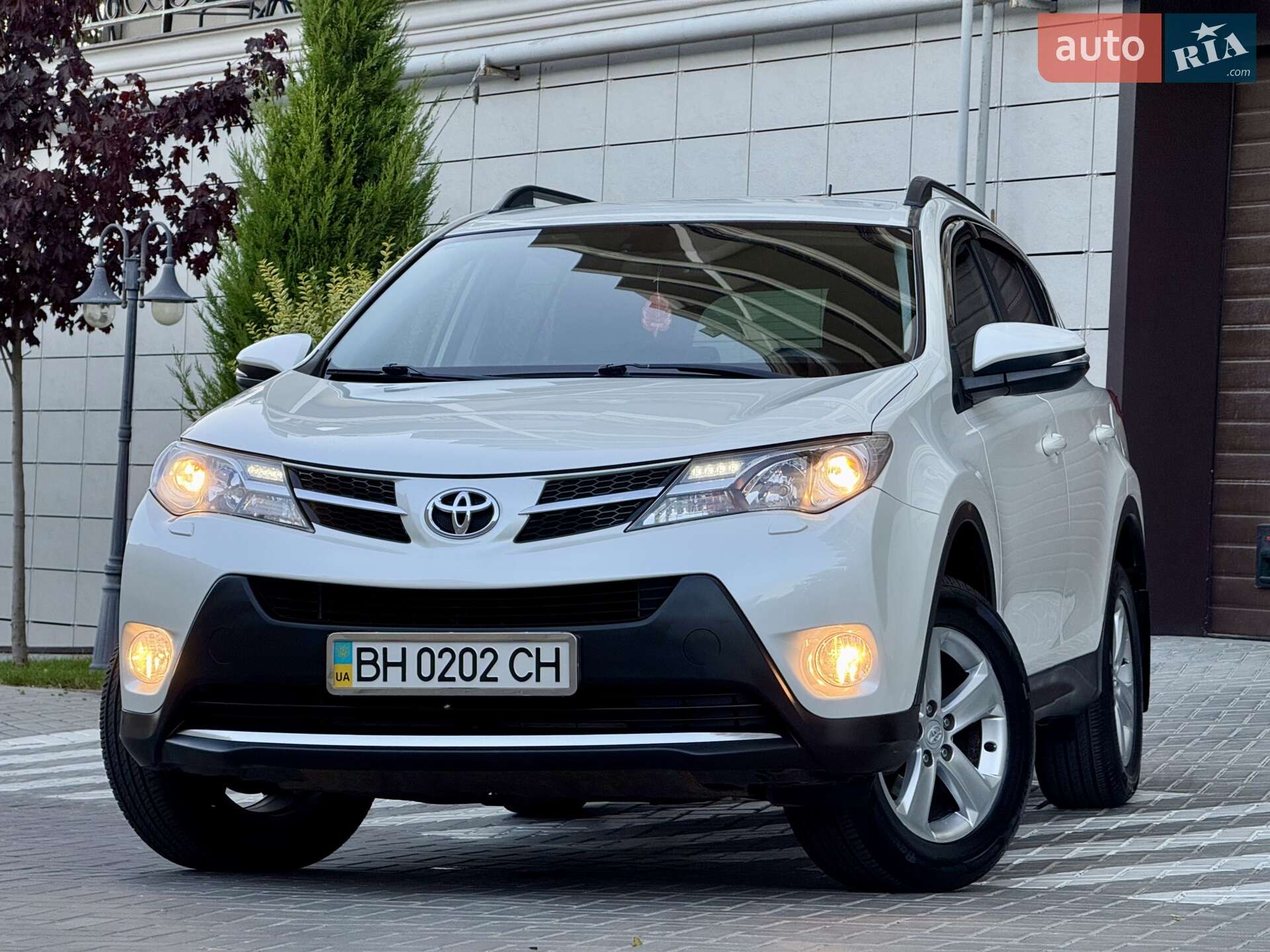 TOYOTA RAV4 2013