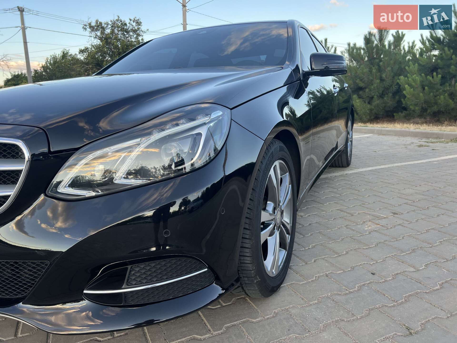 MERCEDES-BENZ E 220 D 2015